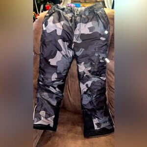 Arctic Quest, Youth Size 10/12, Snow Camo Pants ❄️ Hunting Pants, Insulated🥶